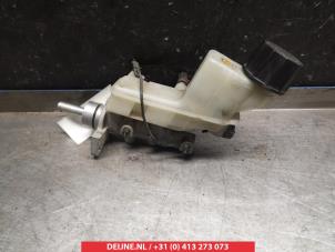 Gebruikte Hoofdremcilinder Mazda 6 Sportbreak (GY19/89) 2.0 CiDT 16V Prijs € 30,00 Margeregeling aangeboden door V.Deijne Jap.Auto-onderdelen BV