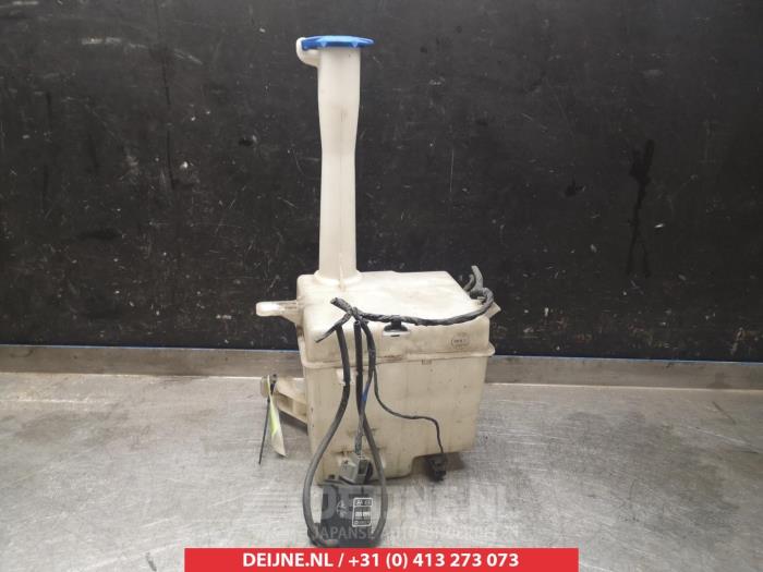 Kia Carens Ruitensproeiertank voor O340574