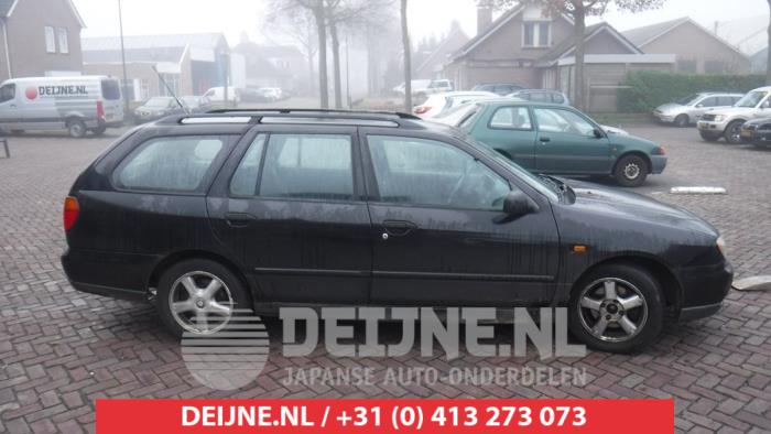 Nissan Primera Front wing, right O270006