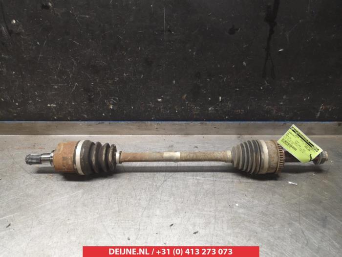 Kia Ceed Antriebswelle links vorne O318027