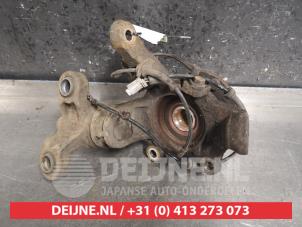 Nissan Primera Fusee rechts-voor O323527 foto 2
