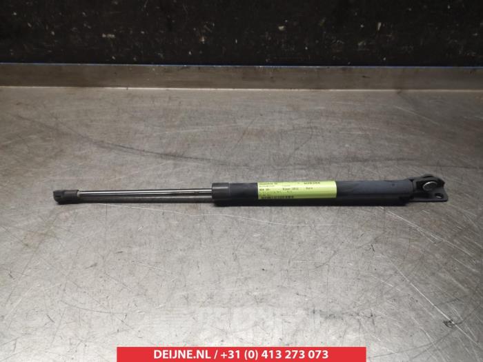 Mitsubishi ASX Gasdemper rechts-achter O295194