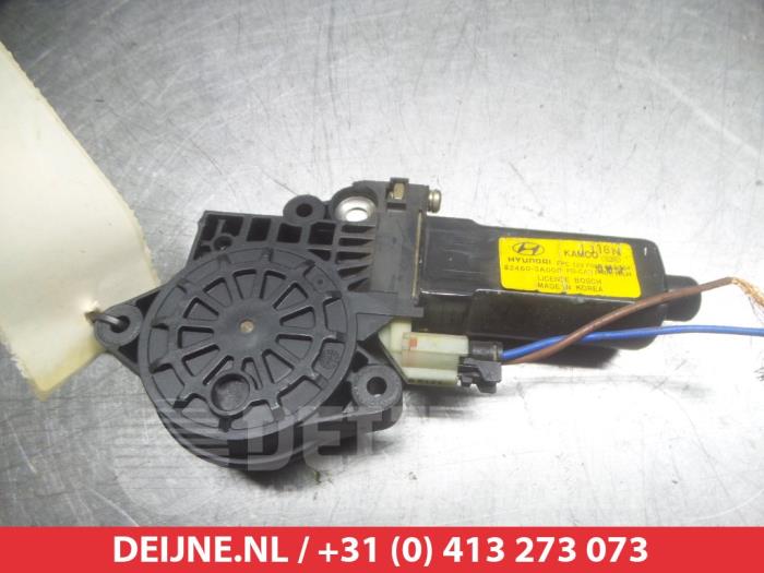 Hyundai Trajet Door window motor O292073