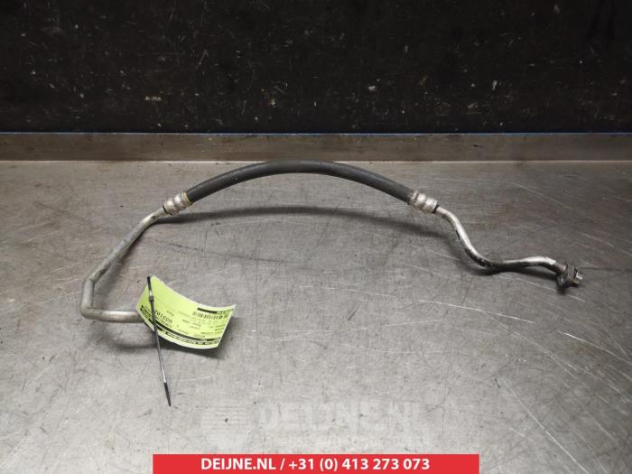 Nissan Qashqai Air conditioning line O341097