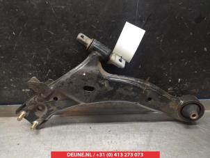 Hyundai Trajet Front lower wishbone, right O382084 photo 2