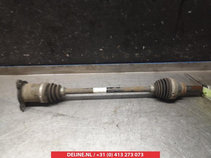 Suzuki SX-4 Aandrijfas links-achter O374975