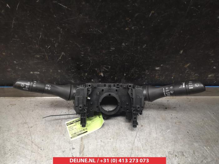 Nissan Pulsar Kombischalter Lenksäule O308529
