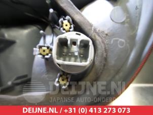 Toyota Yaris Rücklicht links O298540 foto 3
