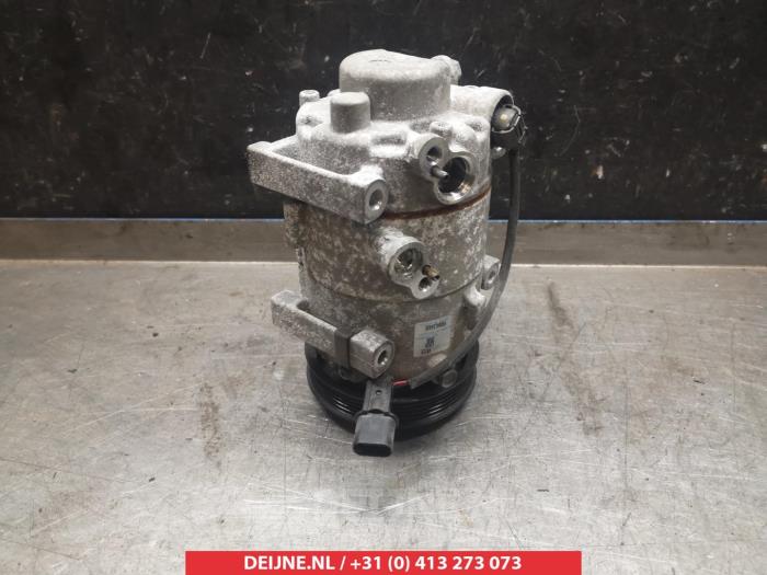 Gebruikte Aircopomp Hyundai i20 (GBB) 1.2i 16V Prijs € 100,00 Margeregeling aangeboden door V.Deijne Jap.Auto-onderdelen BV
