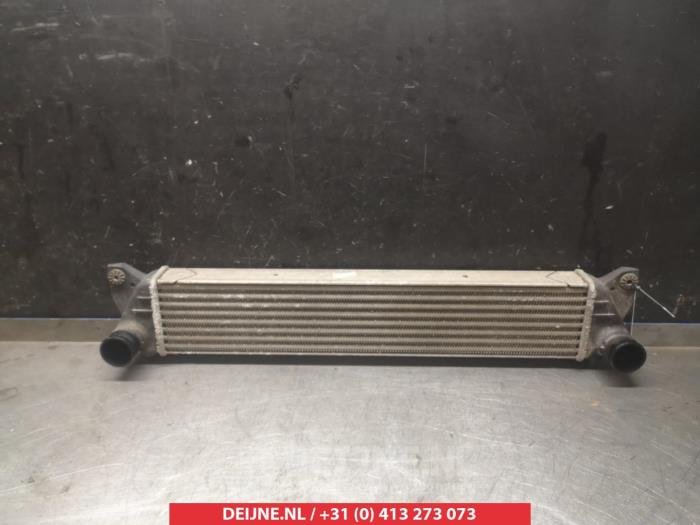 Gebruikte Intercooler Suzuki SX4 (EY/GY) 1.6 DDiS Prijs € 75,00 Margeregeling aangeboden door V.Deijne Jap.Auto-onderdelen BV