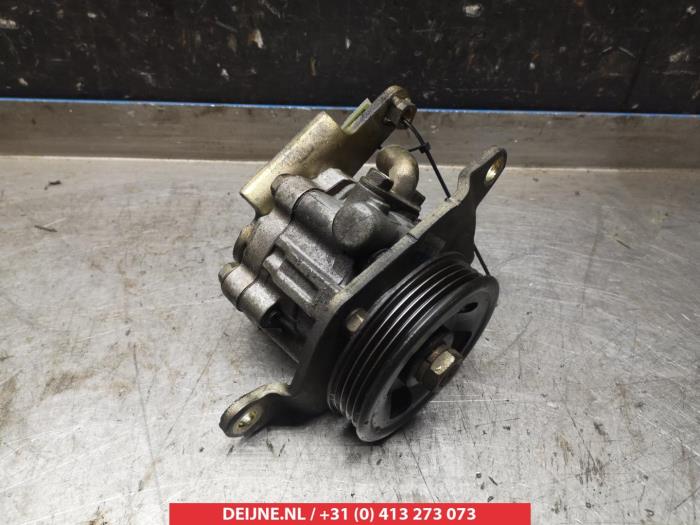 Gebruikte Pomp Servo Mitsubishi ASX 1.8 DI-D MIVEC 16V Prijs € 50,00 Margeregeling aangeboden door V.Deijne Jap.Auto-onderdelen BV