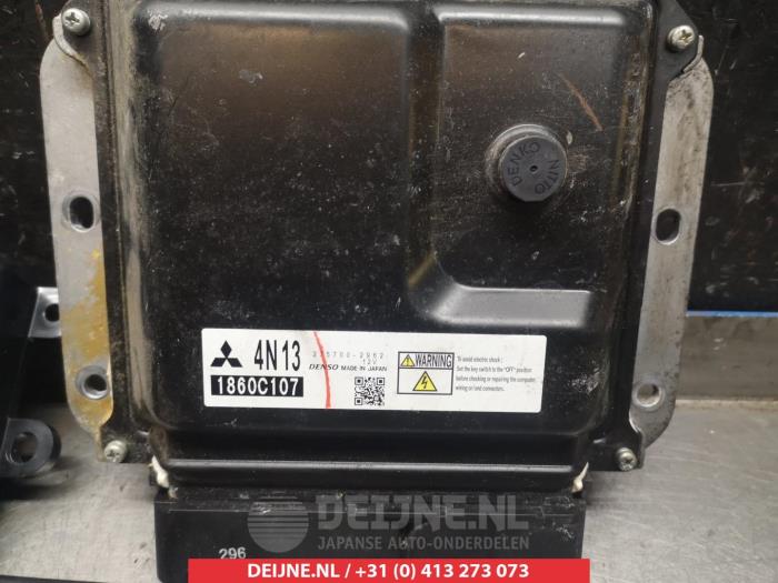 Mitsubishi ASX Steuergerät Motormanagement O345048