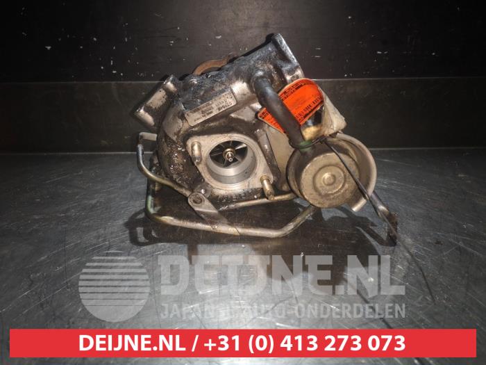 Nissan Almera Turbo O365700