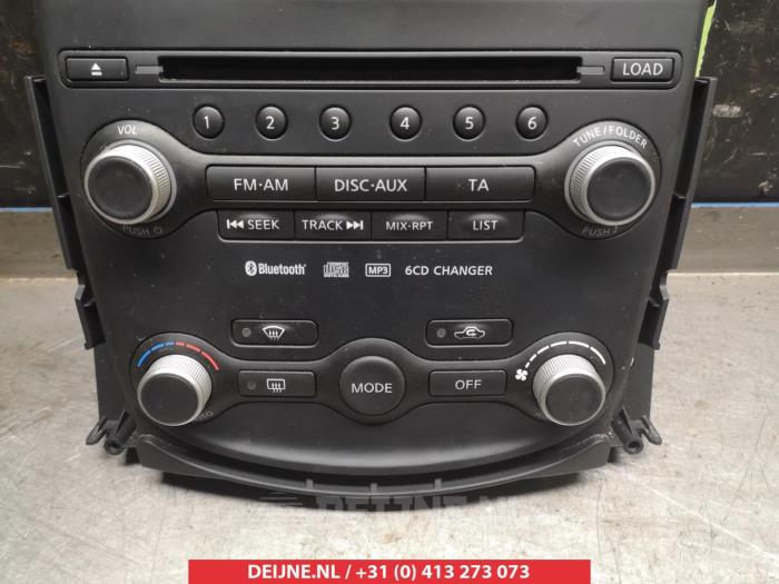 Nissan 370Z Heater control panel O305667