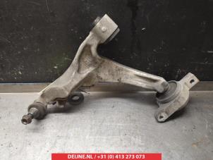 Nissan 370Z Querlenker unten rechts vorne O382202 foto 2
