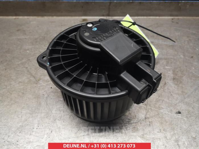 Daihatsu Sirion Kachel Ventilatiemotor O367307