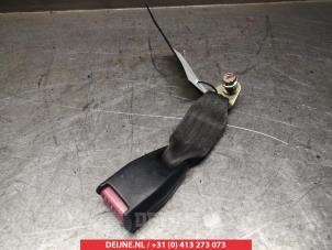 Suzuki Alto Rear seatbelt buckle, right O316129 photo 2