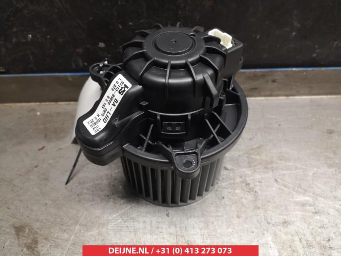 Hyundai I10 Kachel Ventilatiemotor O366918