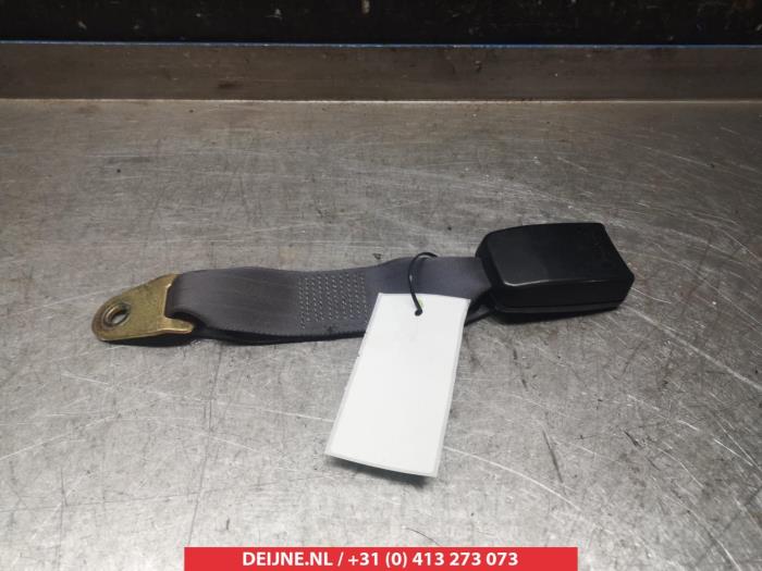 Suzuki Swift Veiligheidsgordel Insteek midden-achter O315889
