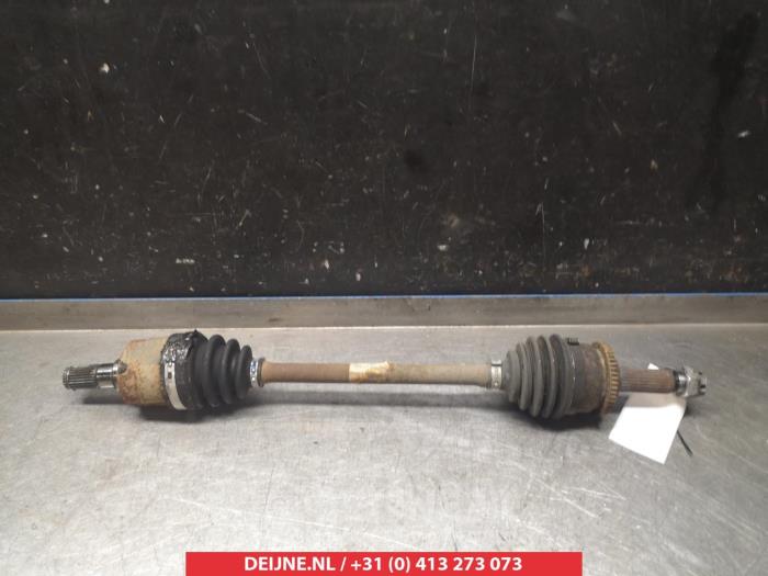 Hyundai I20 Antriebswelle links vorne O317624