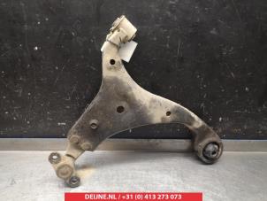 Kia Carens Querlenker unten rechts vorne O382369 foto 2