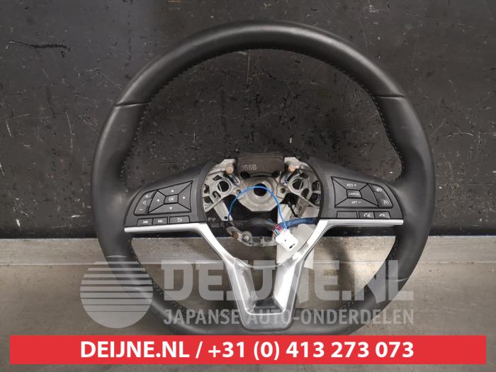 Nissan Qashqai Stuurwiel O333331