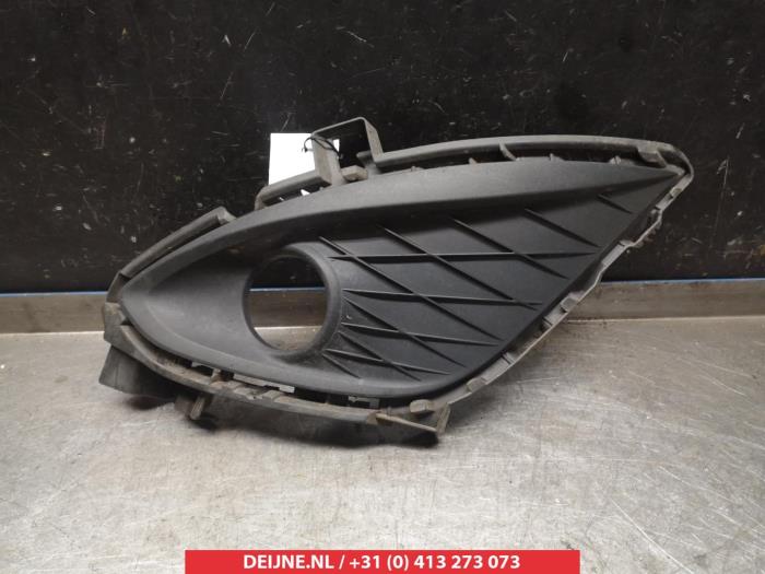 Mazda 5 Bumper Rooster O264265
