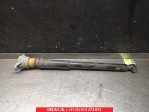 Gebruikte Schokbreker links-achter Infiniti Q30 (H15) 2.2d 16V AWD Prijs € 40,00 Margeregeling aangeboden door V.Deijne Jap.Auto-onderdelen BV