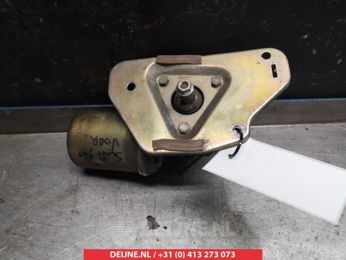 Suzuki Swift Ruitenwissermotor voor O349205