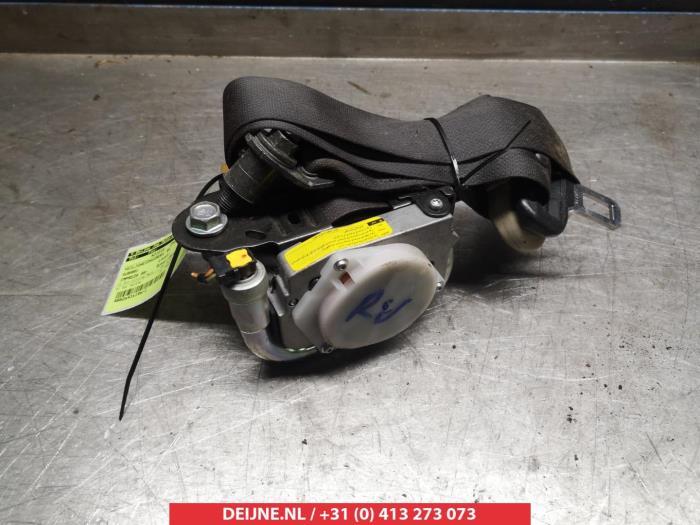 Subaru Impreza Veiligheidsgordel rechts-voor O315168