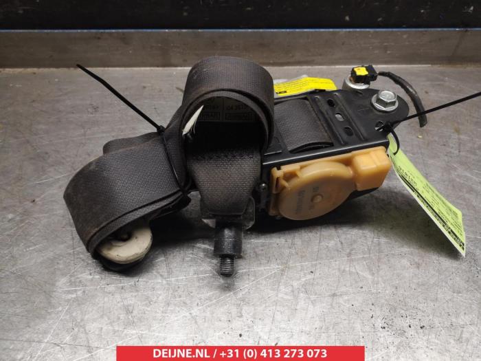 Subaru Impreza Veiligheidsgordel links-voor O314755