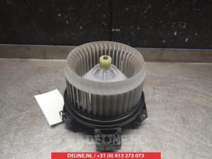 Subaru Trezia Kachel Ventilatiemotor O367072 foto 2