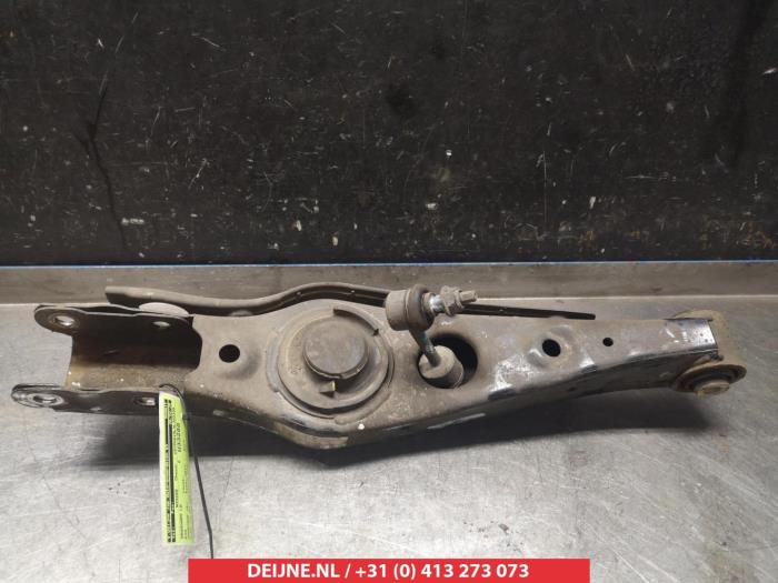Kia Sportage Rear wishbone, left O383531