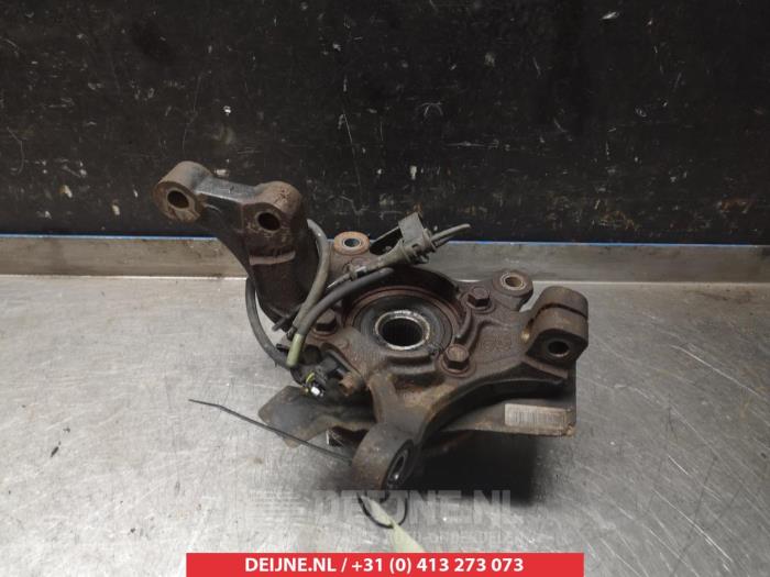 Kia Pro Ceed Fusee links-voor O322691