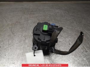 Nissan Pixo Mistlamp links-voor O267930 foto 2