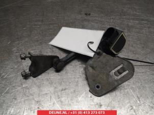 Infiniti Q30 Xenon height adjustment O266854 photo 2