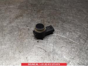 Gebruikte Parkeersensor Infiniti Q30 (H15) 2.2d 16V AWD Prijs € 35,00 Margeregeling aangeboden door V.Deijne Jap.Auto-onderdelen BV