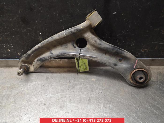 Honda Jazz Draagarm onder links-voor O381643