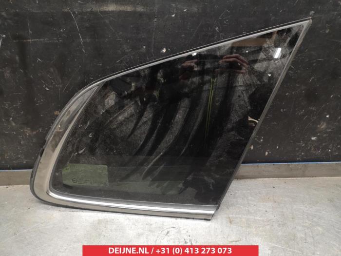 Kia Carens Extra Ruit 4Deurs rechts-achter O289398