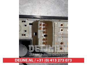 Subaru Justy Multi-functional window switch O311781 photo 2