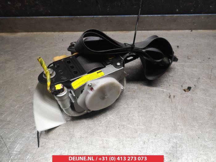 Subaru Impreza Veiligheidsgordel rechts-voor O315169