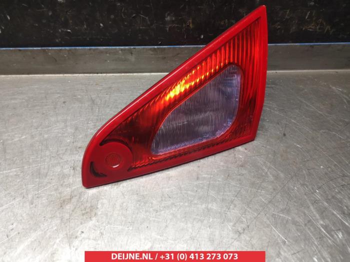 Mitsubishi Colt Tailgate reflector, right O297165