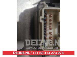 Toyota MR II Light switch O307424 photo 4