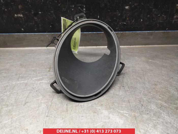 Chevrolet Orlando Bumper Rooster O264191