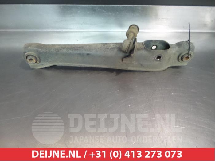 Mitsubishi Space Star Draagarm links-achter O383667