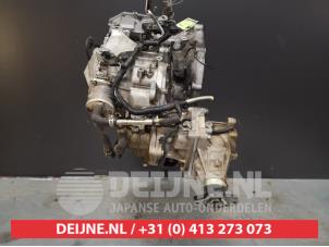 Nissan X-Trail Gearbox O371996 photo 2