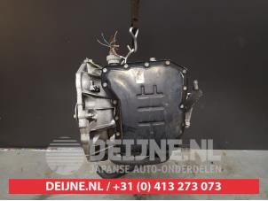 Nissan X-Trail Gearbox O371996 photo 4