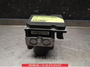 Gebruikte ABS Pomp Honda CR-V (RE/RM) 2.0 16V Prijs € 35,00 Margeregeling aangeboden door V.Deijne Jap.Auto-onderdelen BV