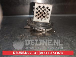Daihatsu Sirion Heizung Widerstand O368240 foto 4
