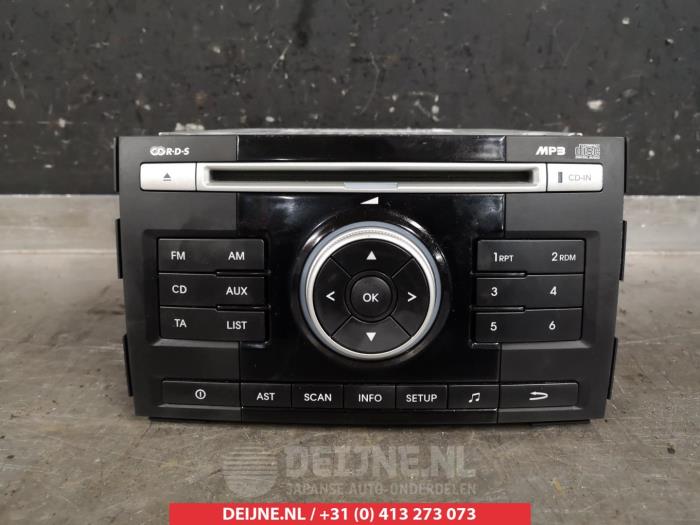 Radio Kia Venga 1.4 CVVT 16V 961601P000EQ CONTINENTAL
